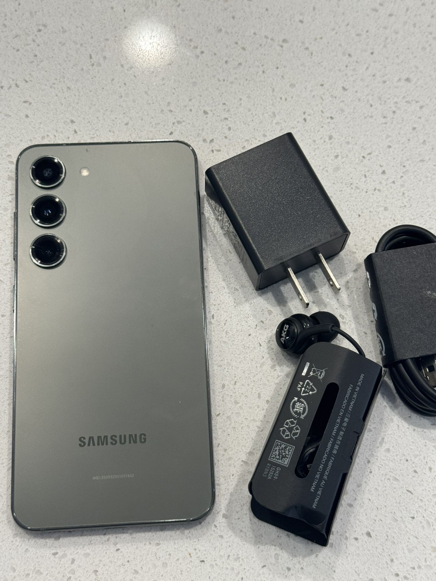 Samsung Galaxy s23 (128gb) 5g grey UNLOCKED