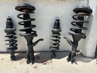 2003/2011 Honda element front/rear  complete strut
