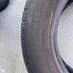 Vehicle Tire -19565R15