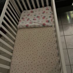 Wooden Baby/Toddler Crib