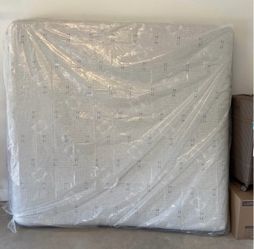 SEALY KIMG MATTRESS