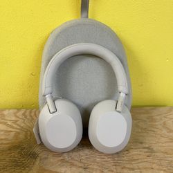 Sony Premium Noise Canceling Bluetooth Headphones WH-1000XM5