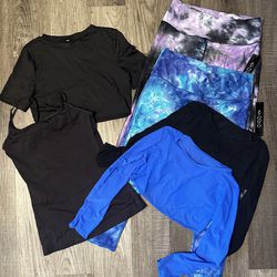 Women Workout Clothing Size L ($15 all)