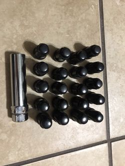 Lug nuts