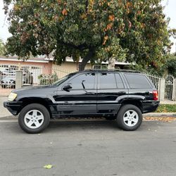 2003 Jeep Grand Cherokee Laredo