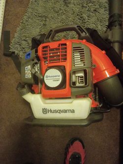 Husqvarna backpack blower brand new not a drop of gas in it 280.00