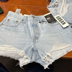 Levi’s Shorts High Rise
