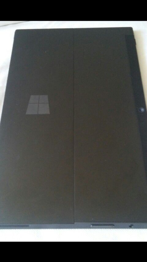 Microsoft Surface Rt 32gb. Laptop Tablet And Chargerg
