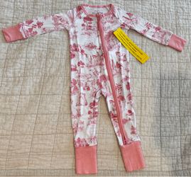 NWT 6–9M Bamboo Zip Sleeper – Pink Toile Print