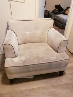 Accent Couch Single