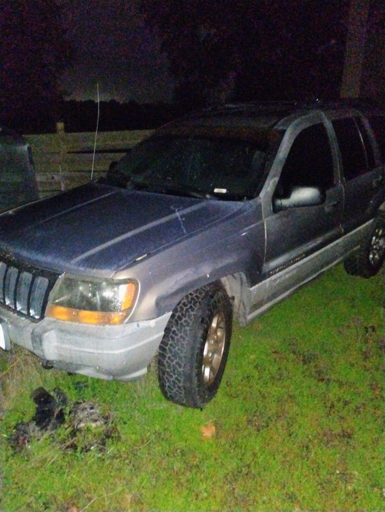01 Jeep Grand Cherokee Laredo 4x4 4.0L Parts