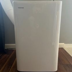 AC Unit $200 OBO