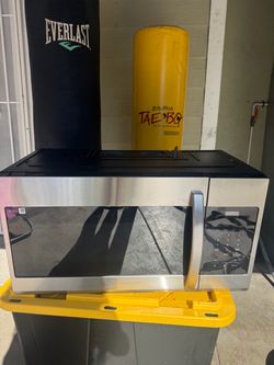 Stainless Steel Samsung Microwave
