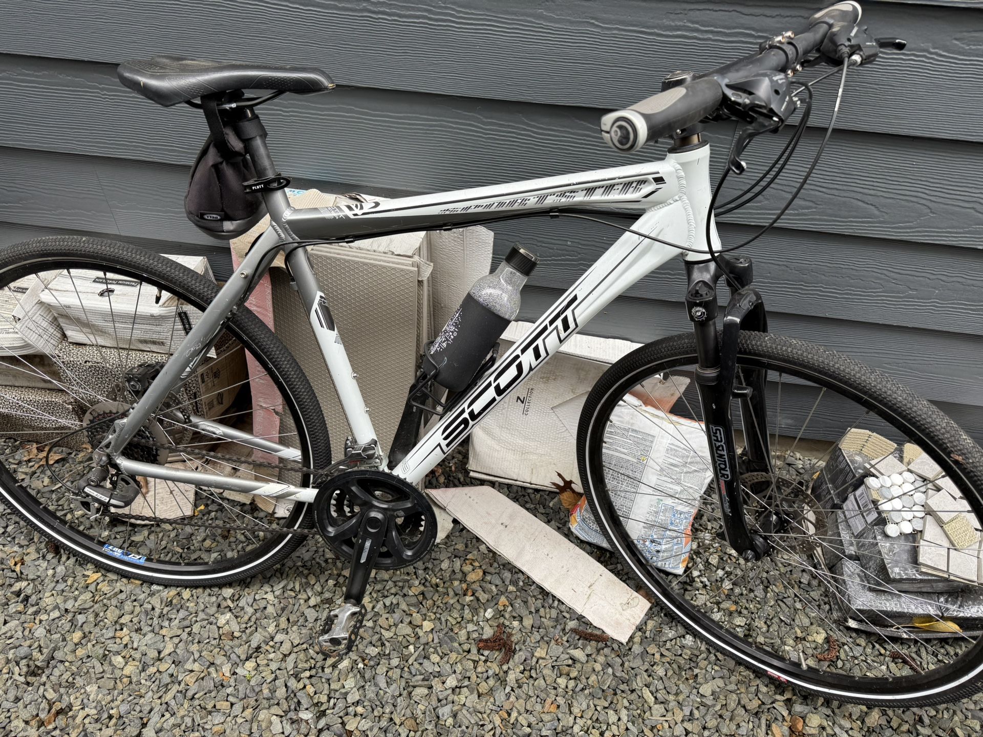 Scott Sportster P55 Hybrid Bike