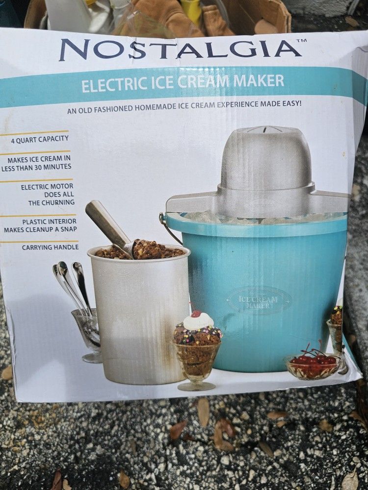 ICE CREAM MACHINE MAKERS