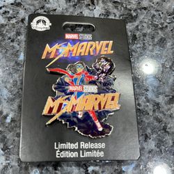 Disney Pins Marvel Studios MS MARVEL.  Limited edition, Edition limitee.  Brand new on original card.  