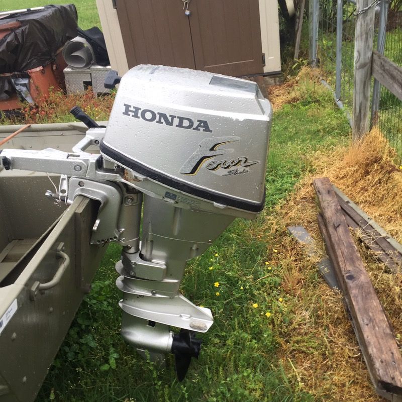 1999 Honda four stroke 9.9 outboard