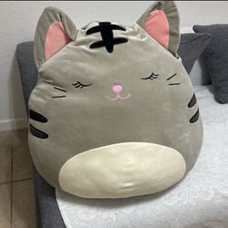 Kitty Stuffed Pillow