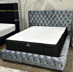 NEW QUEEN AND KING SIZE LUXURY PLATFORM BED WITH PROMOTIONAL MATTRESS 