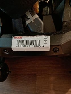 LG 75 Inch Smart TV / Wall Mount