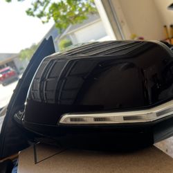  Chevrolet Equinox Driver Side Mirror FOR SALE