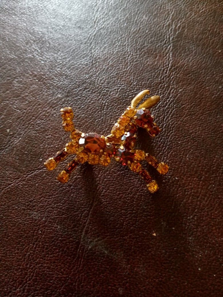 Vintage Brooch