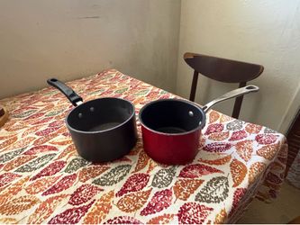 2 Saucepans