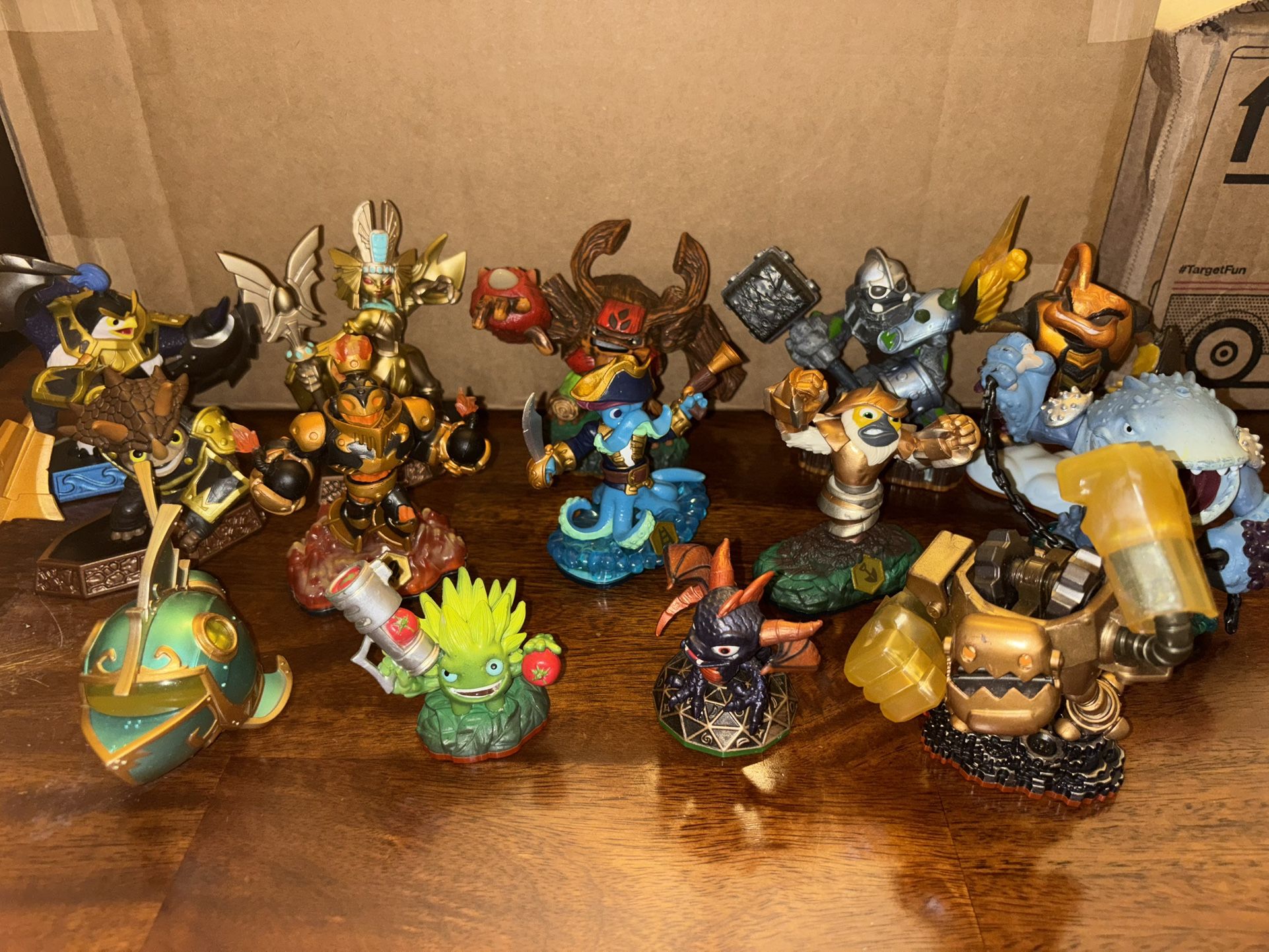 Skylanders Lot – 35+ Figures – Giants, Swap Force, Trap Team, SuperChargers