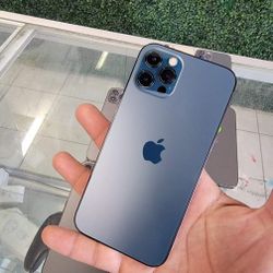 iPhone 12 Pro Max , Factory Unlocked, Excellent Condition Like New 