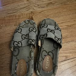 Gucci slides