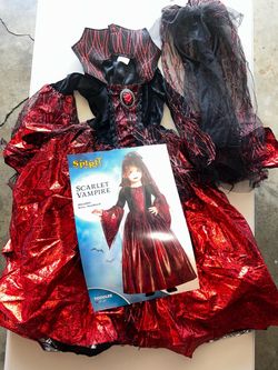Vampire toddler size 3-4t