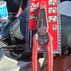 Milwaukee seven and one high leverage pliers