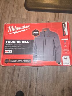 Milwaukee
Men's X-Large M12 12-Volt Lithium-Ion Cordless Tough Shell Gray Heated Jacket with (1) 3.0 Ah Battery and Charger