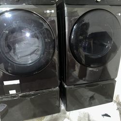 Samsung WiFi Washer And Dryer Set