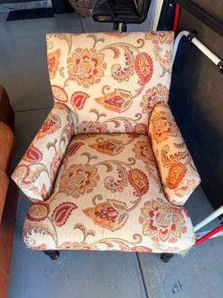 Floral Print Chair