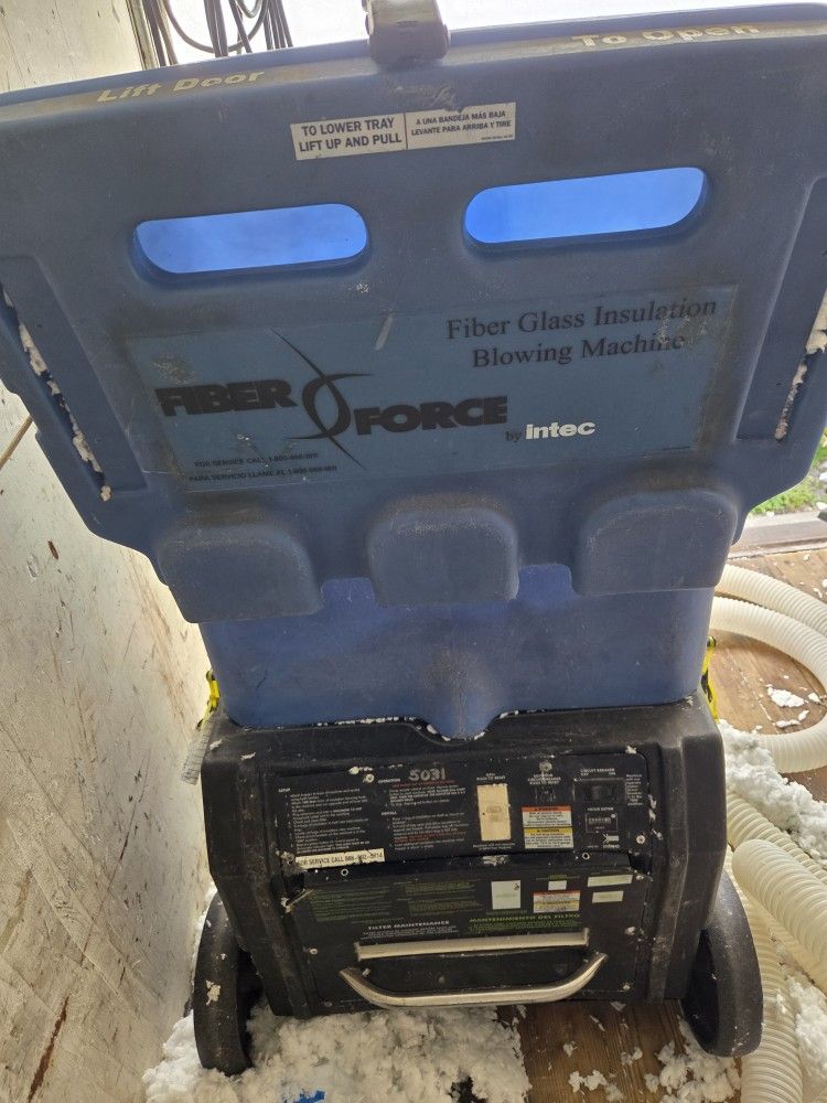 Insulation Blow Machine. FiberForce One