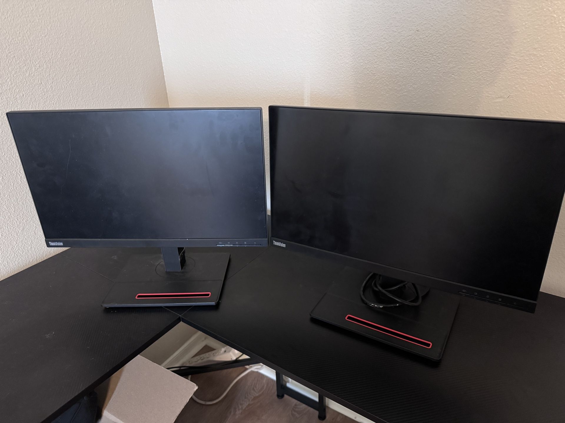 2 Computer Monitors