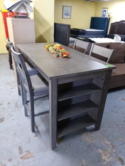 Counter Height Dining Table with 4 Chairs