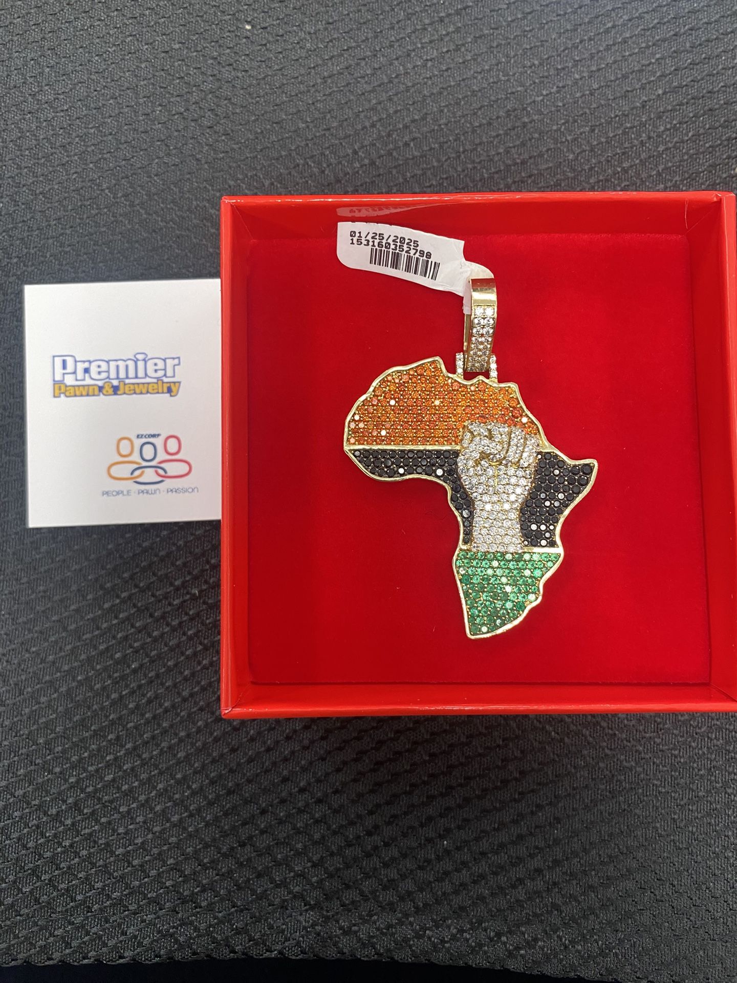 14k Gold Pendant Of Africa 