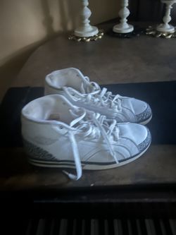 Men’s Jordan’s Size 13