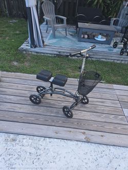 Knee Scooter