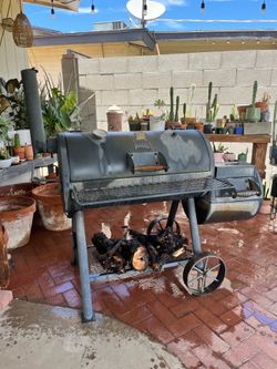 Oklahoma Joe smoker: Brisket smoker