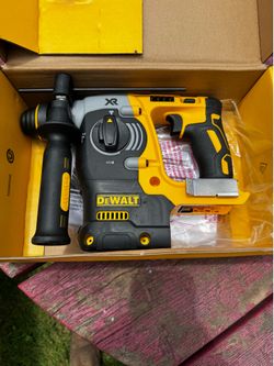 Rotary Hammer + Betteries
