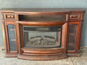 Electronic fireplace/ Heater - from Costco