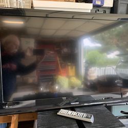 32” Toshiba TV
