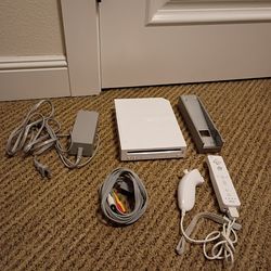 Nintendo Wii console system GameCube compatible