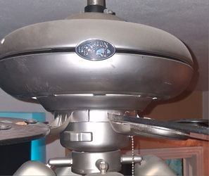 Hampton Bay 21 1/2 long