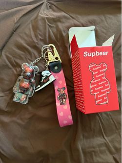 Supbear Keychain “Stranger Things”