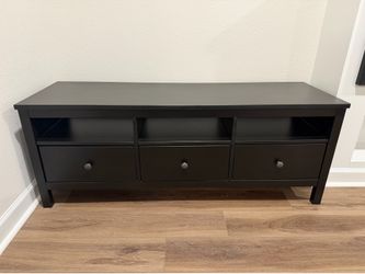TV entertainment center