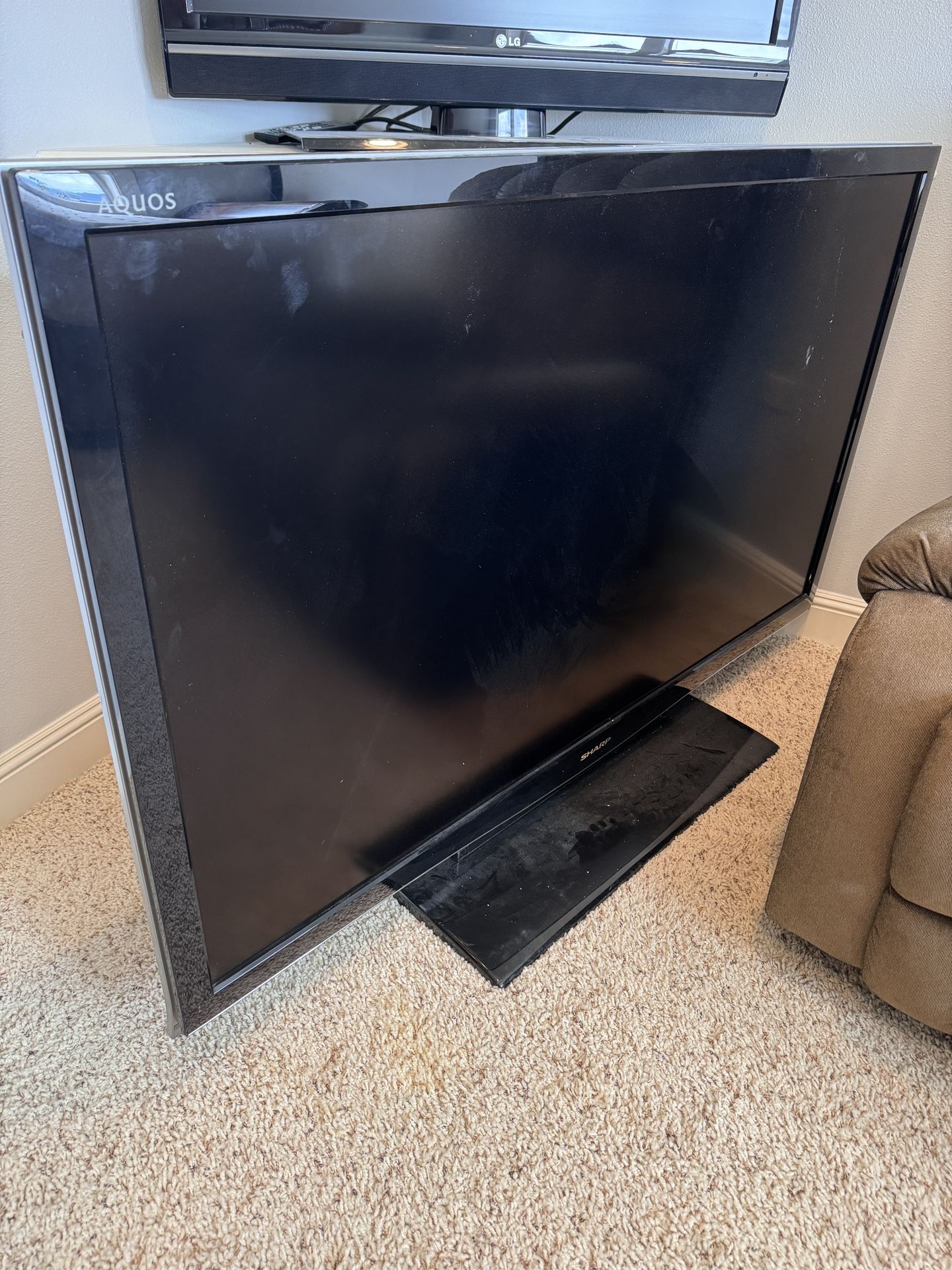 Free 32 & 65 Inch Samsung TV